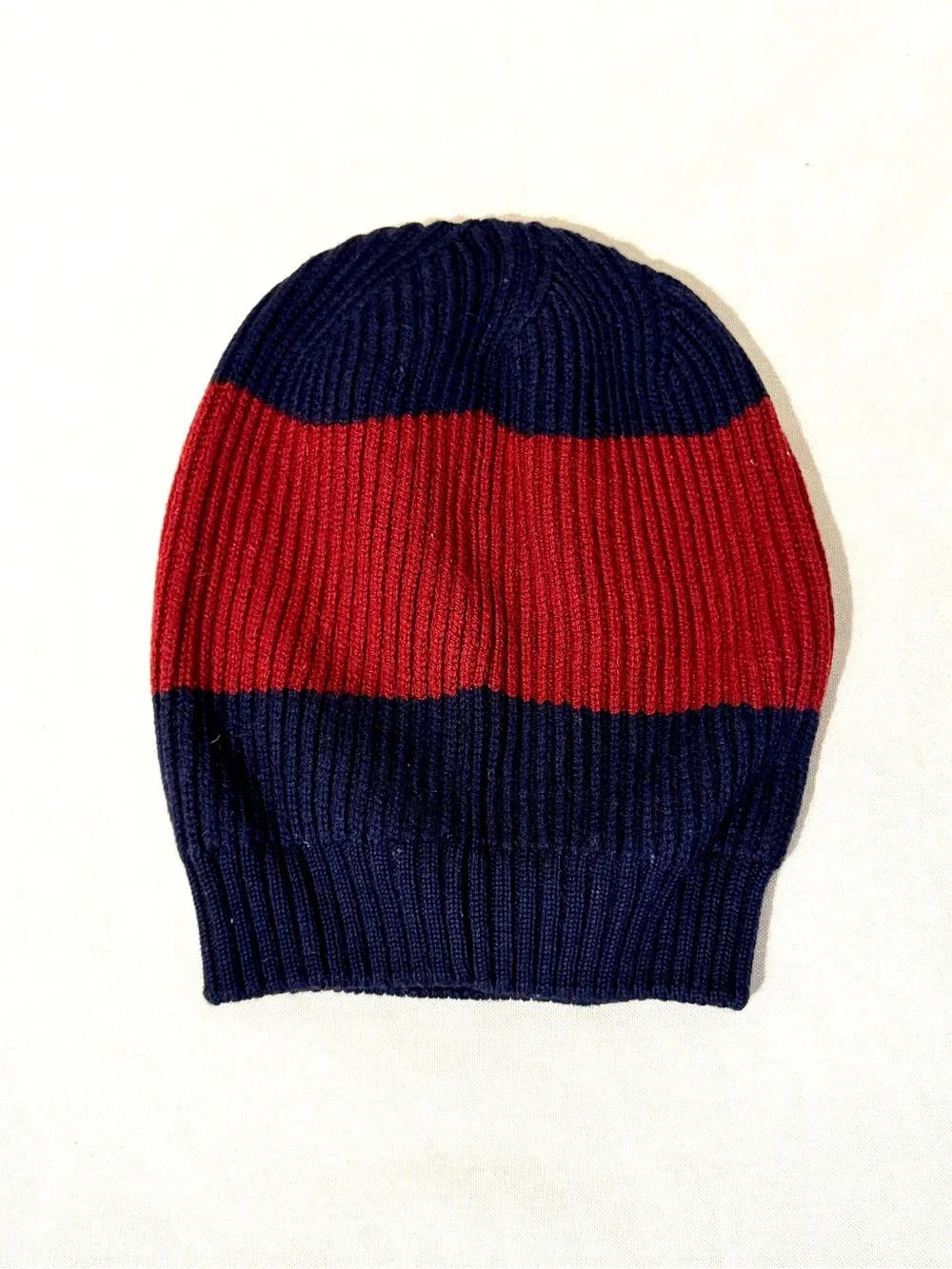 GUCCI Beanie in Navy and Red